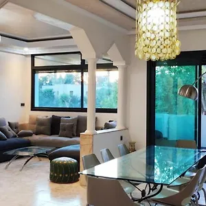 Nia Confort, Plein Centre Ville, Avec Terrasse , Fez Marocco