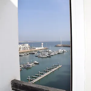 https://apt-marina-royal.agadirhotels.org